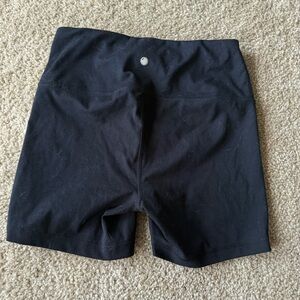 Yogalicious yoga short